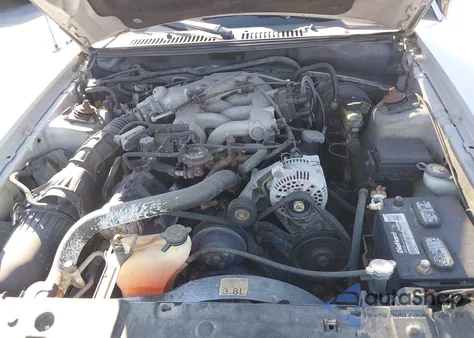 2000 Ford Mustang из США, поврежденный, VIN 1FAFP4440YF163529